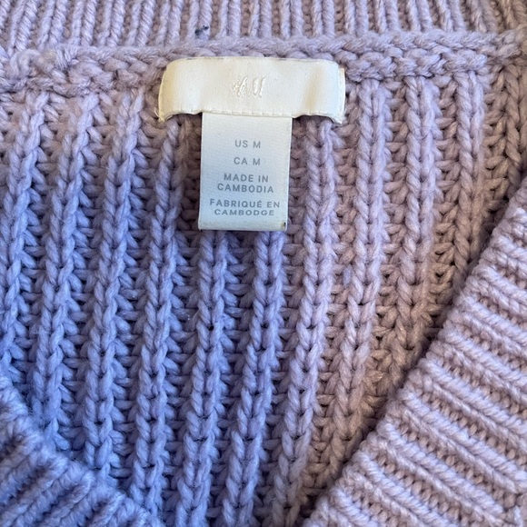 H&M Lavender Knit Sweater - Picture 2 of 6